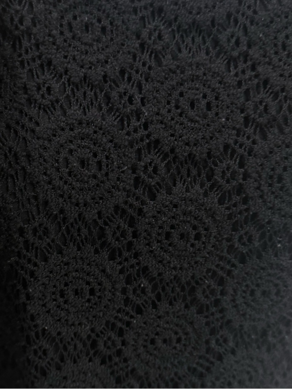 Liz Claiborne Black Embroidered Lace Overlay Short Sleeve Top Blouse Size S EUC - Picture 3 of 6